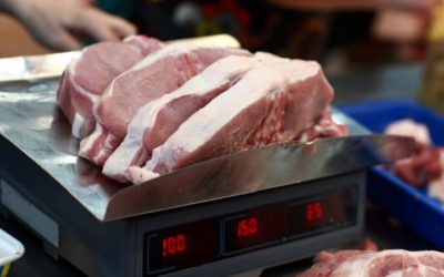 Dieta: la carne va pesata cruda o cotta?