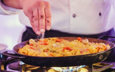 Paella: ricetta originale con carne e pesce